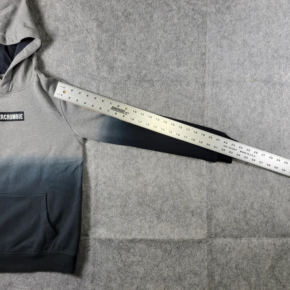 Abercrombie & Fitch Kids Gray Navy Ombre Pullover Hoodie Boys Size 13/14